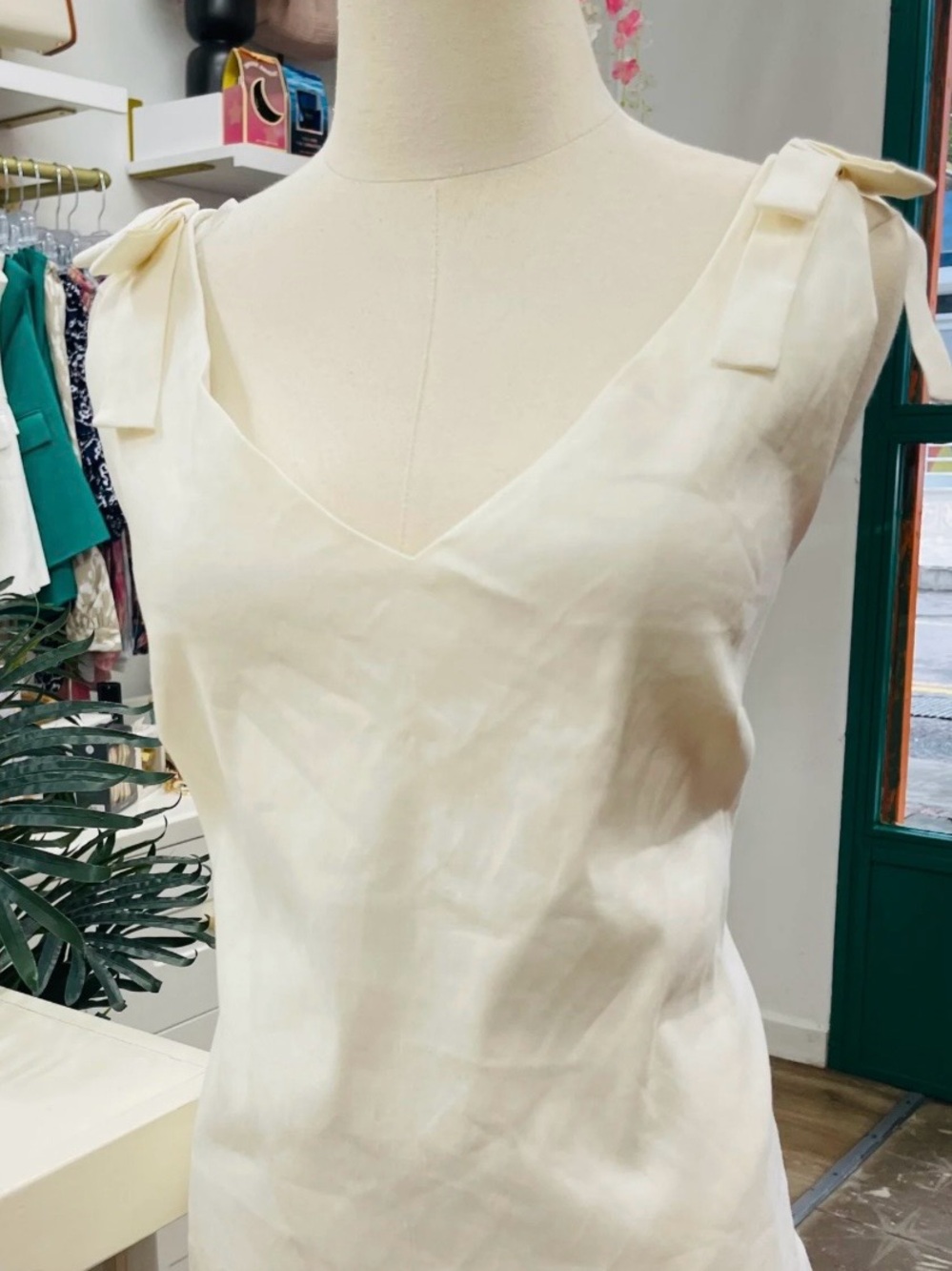 Antonio Melani White Linen V-Neck Tie Shoulder Tank Top